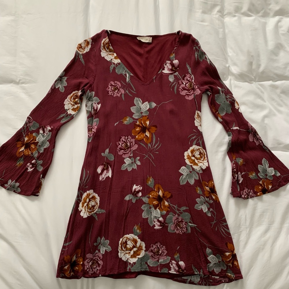 Altar’d State above-the-knee dress. Size Small. Worn once. Great condition.